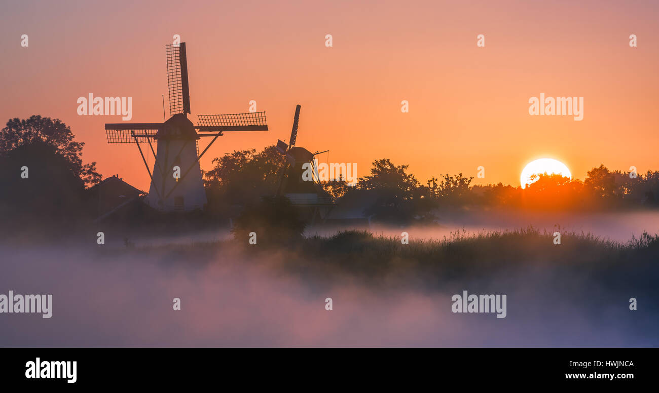 Sunrise Ten Boer, Groningen, Paesi Bassi Foto Stock