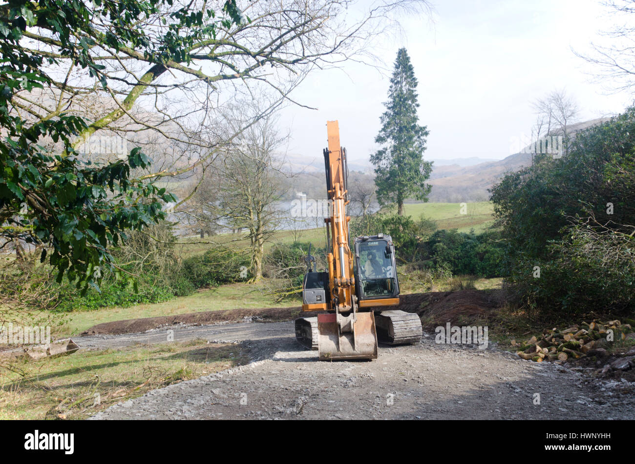Escavatore Caterpillar, Grasmere, Cumbria, Lake District, Inghilterra Foto Stock