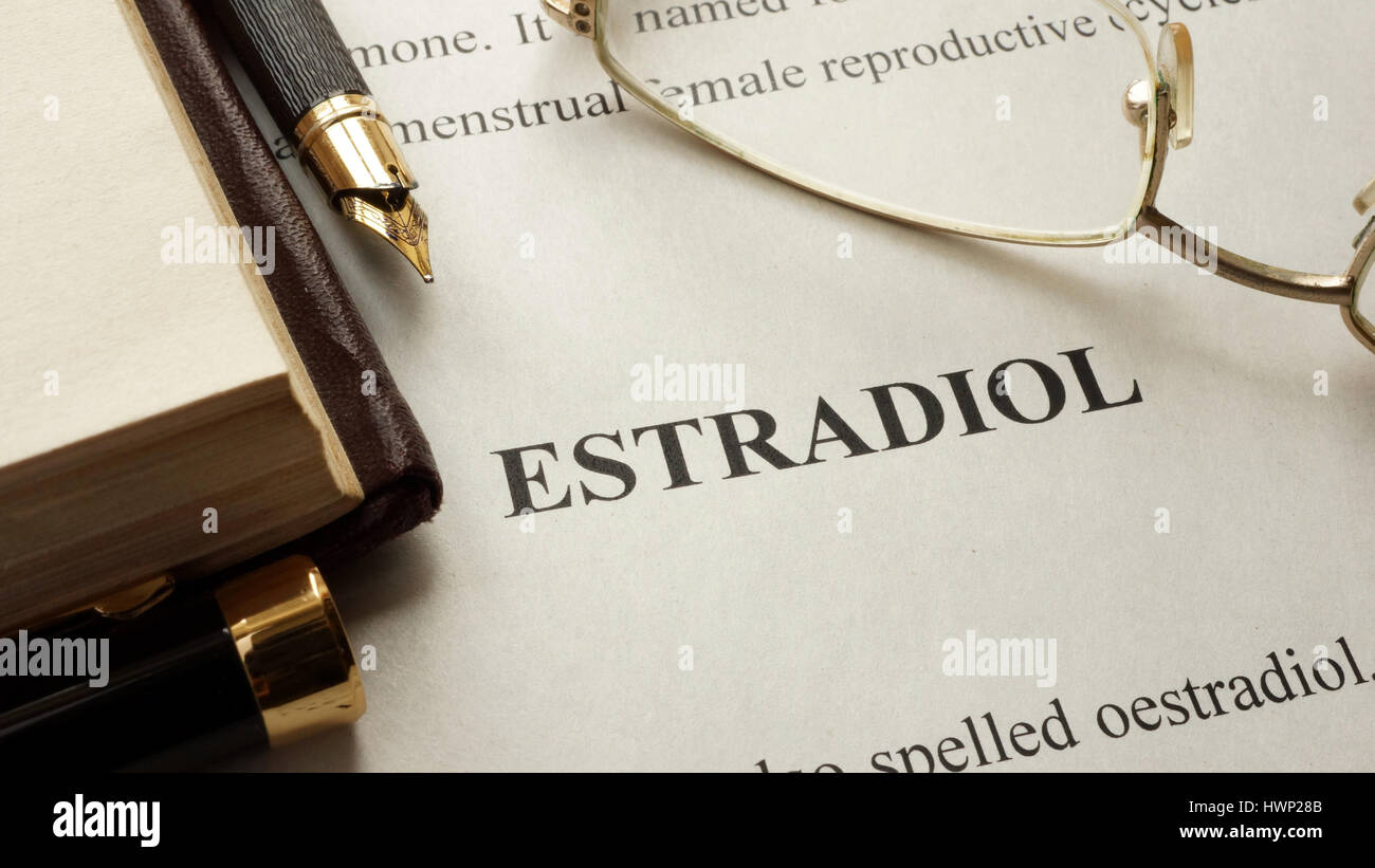 Estradiolo scritto su una pagina. Ormoni umani. Foto Stock