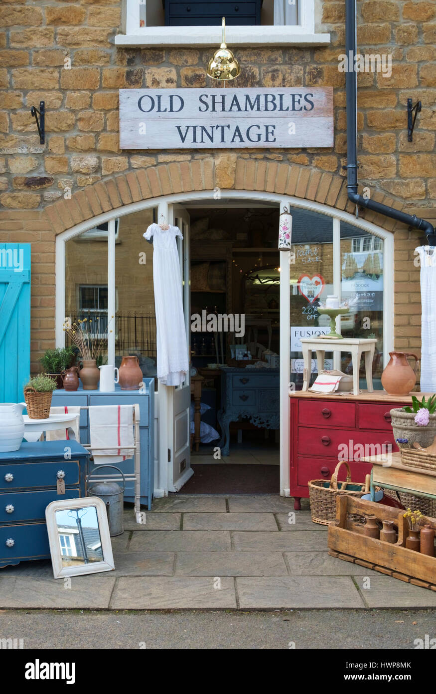 Sherborne una piccola città nel Dorset Inghilterra shambles vecchio negozio vintage Foto Stock