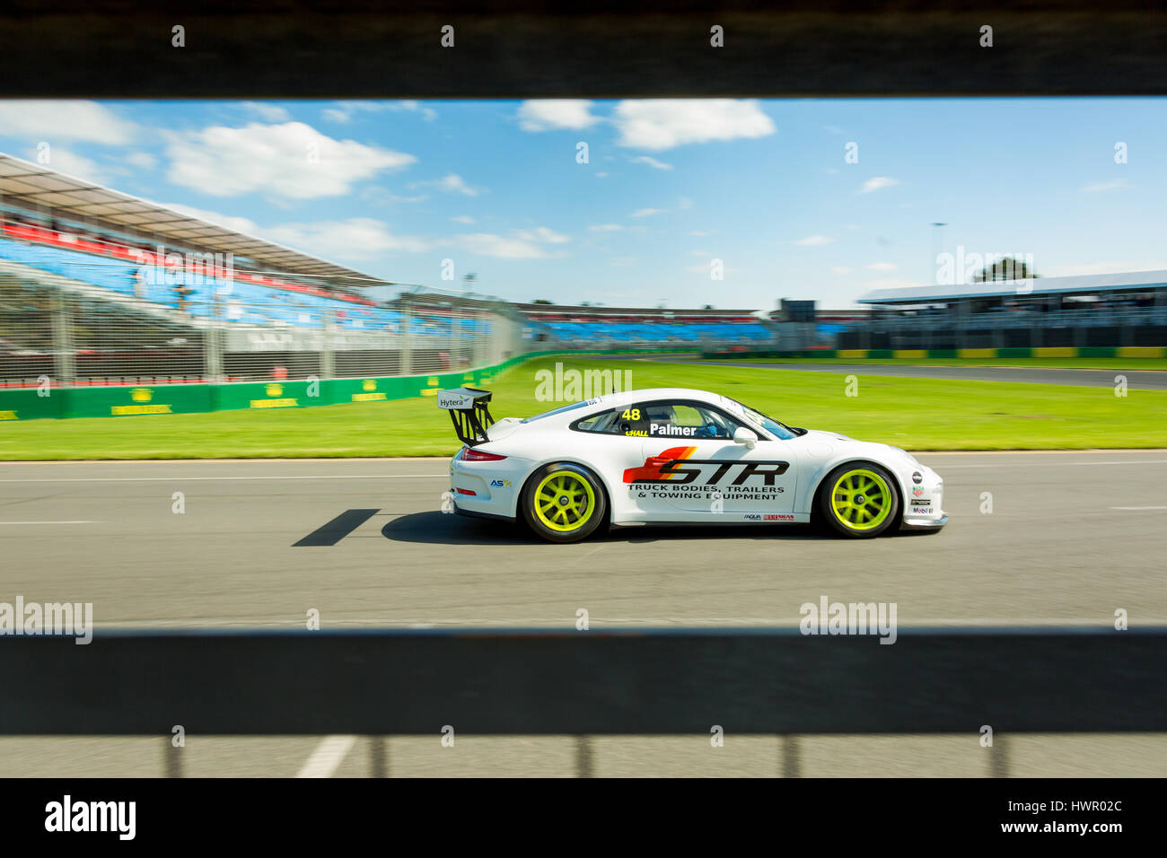 Melbourne, Australia. 23 Mar, 2017. Porsche Cup pratica durante il 2017 Formula 1 Rolex Australian Grand Prix, Australia il 23 marzo 2017. Credito: Dave Hewison sport/Alamy Live News Foto Stock