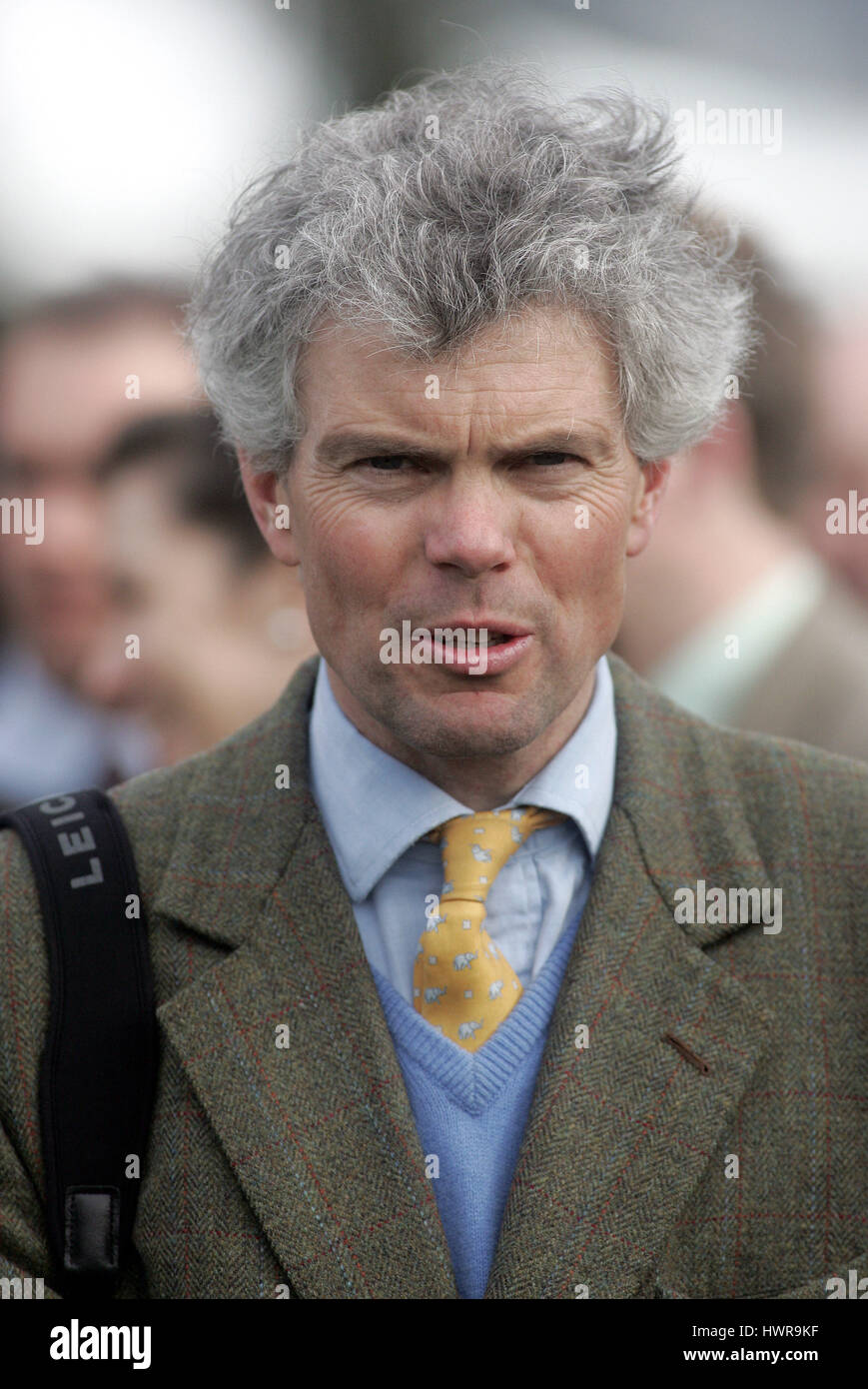 HUGH MORRISON GARA allenatore di cavalli ippodromo di Cheltenham CHELTENHAM 15 Marzo 2005 Foto Stock