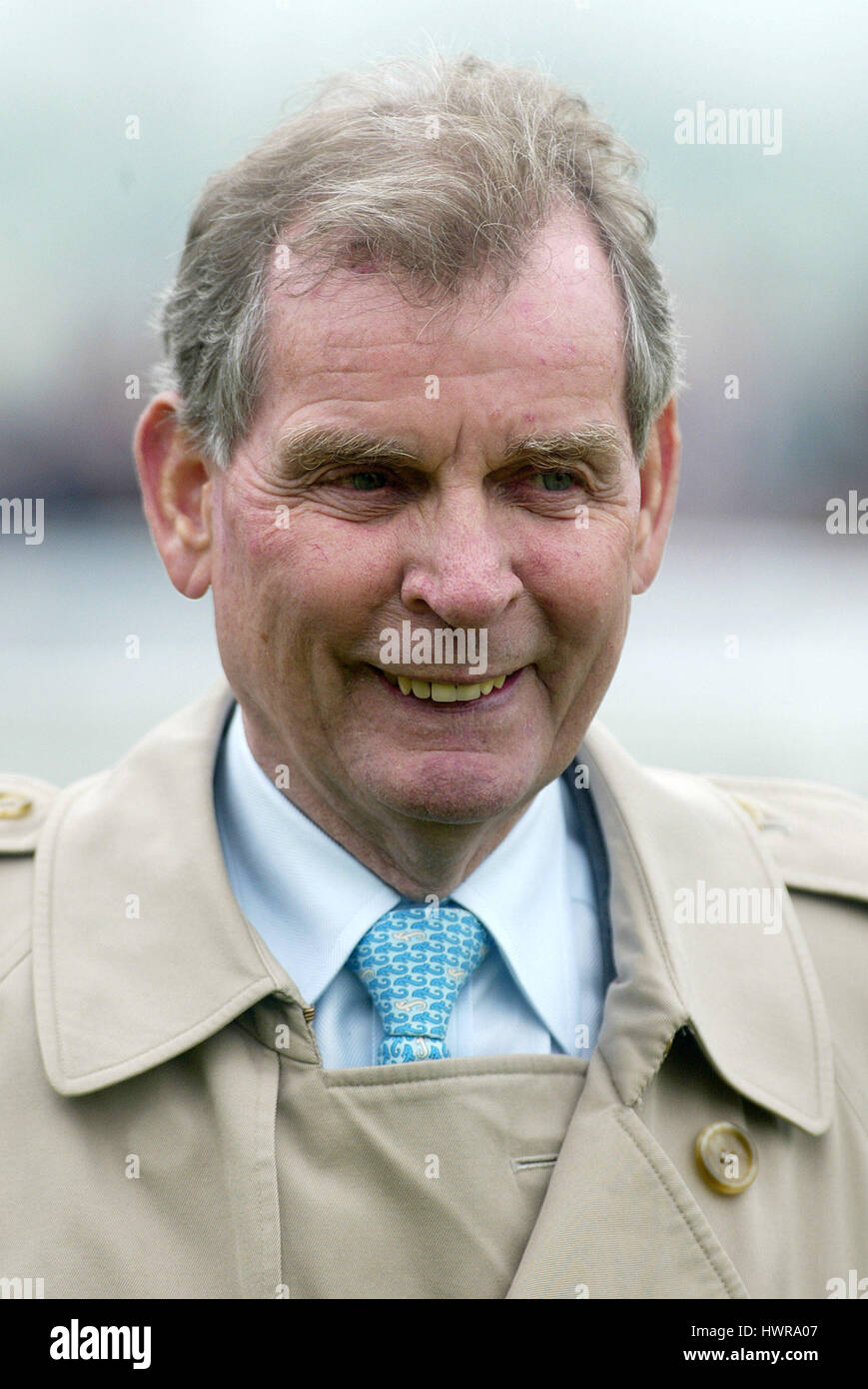 CLIVE BRITTAIN GARA allenatore di cavalli RACECOUSRE YORK YORK INGHILTERRA 13 Maggio 2004 Foto Stock