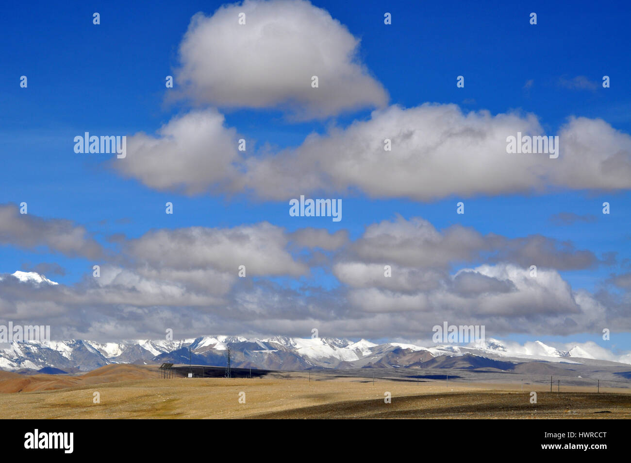 Passare su 5200 metri di altezza in tibetano himalays - vista montagna Foto Stock