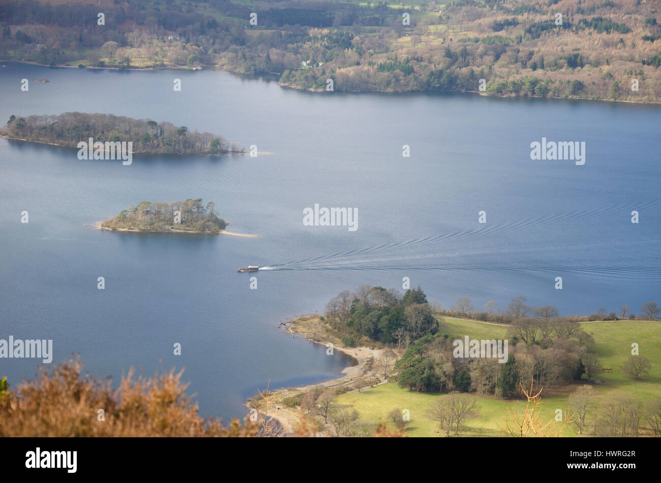 Derwentwater, Lake District, Cumbria, Inghilterra, Regno Unito, Visto da Walla Crag Foto Stock