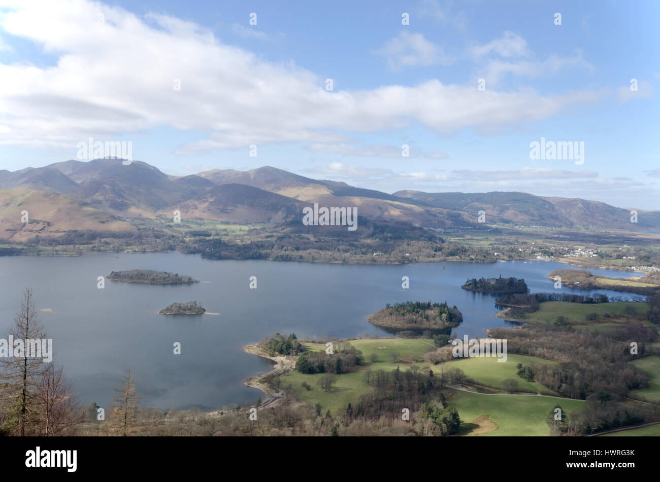 Derwentwater, Lake District, Cumbria, Inghilterra, Regno Unito, Visto da Walla Crag Foto Stock