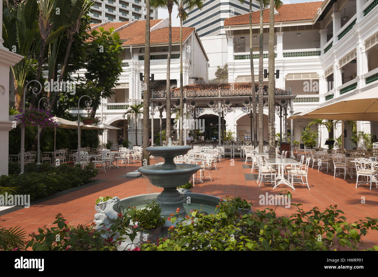 Singapore Raffles Hotel, cortile Foto Stock