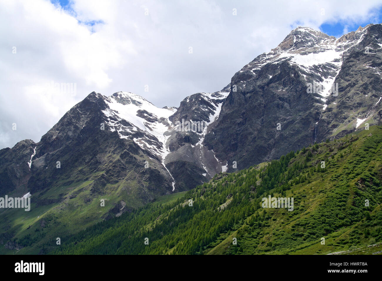 Cervinia montagna Chateau des Dames delle Grandes Murailles catena delle Alpi Foto Stock