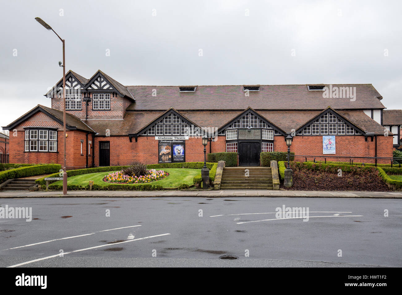 Port Sunlight - un modello di villaggio e borgo nel Metropolitan Borough of Wirral, Merseyside. Teatro di Gladstone Foto Stock