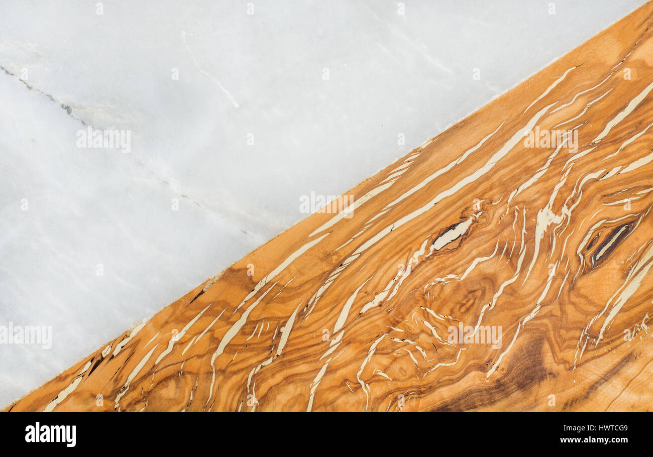 Grigio pietra di marmo e legno di ulivo sfondo combinato Foto Stock