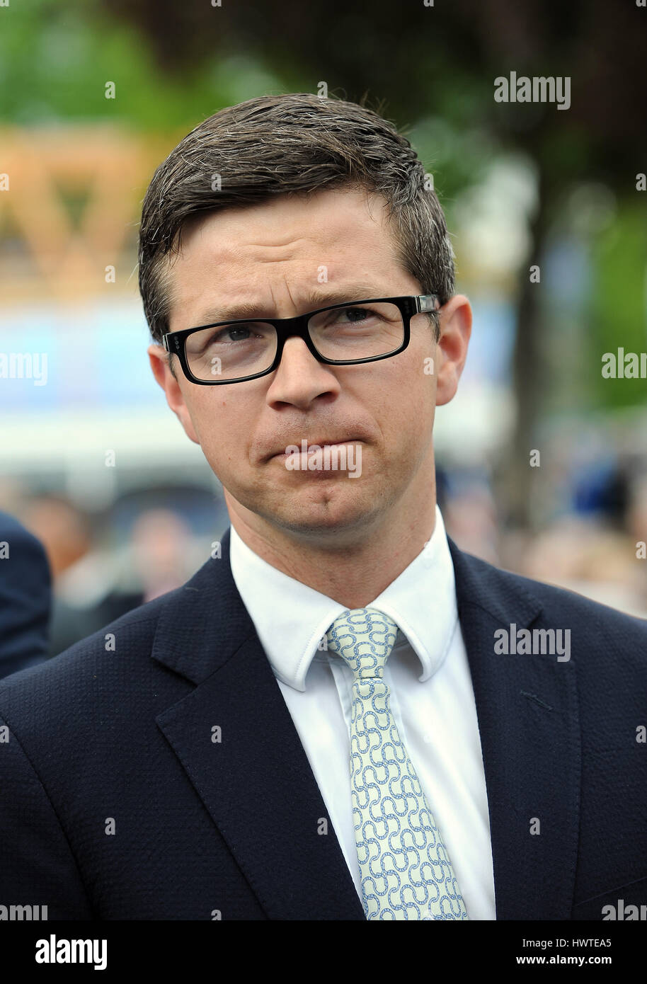 ROGER VARIAN di cavalli da corsa GARA TRAINER allenatore di cavalli IPPODROMO DI YORK YORK INGHILTERRA 15 Maggio 2014 Foto Stock