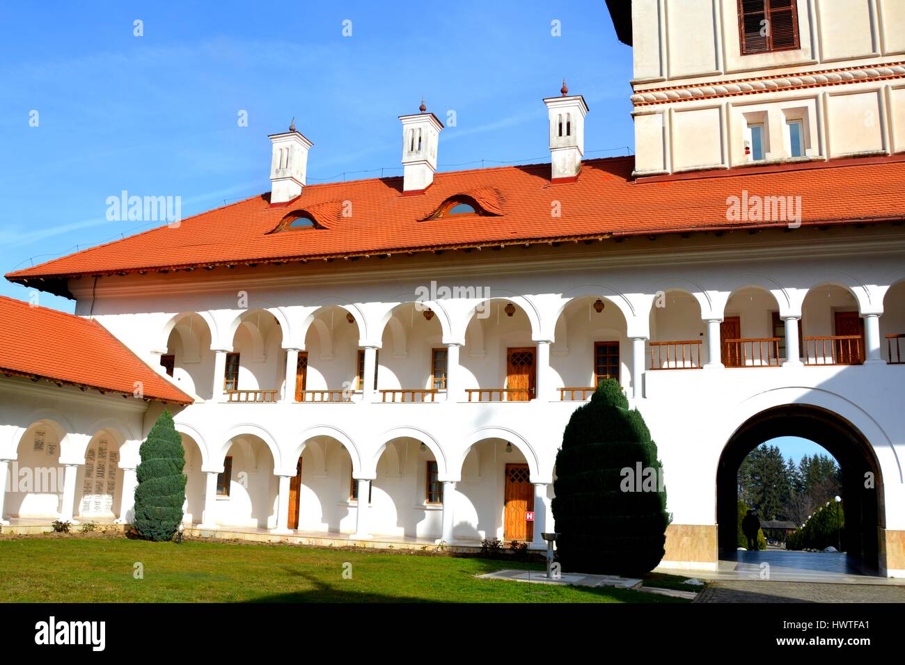 Monastero Sambata è un rumeno monastero ortodosso in Sâmbăta de sus, Brașov County, nella regione della Transilvania di Romania Foto Stock