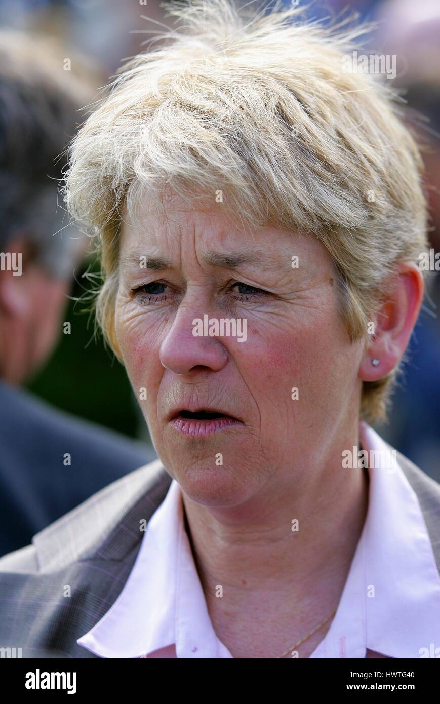 JULIA FEILDEN corsa di cavalli TRAINER ROWLEY MILE NEWMARKET Corso Inghilterra 18 aprile 2007 Foto Stock
