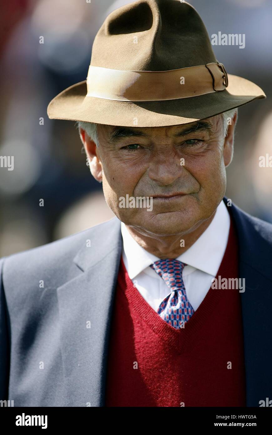 Paolo COLE corsa di cavalli TRAINER ROWLEY MILE NEWMARKET Corso Inghilterra 18 aprile 2007 Foto Stock