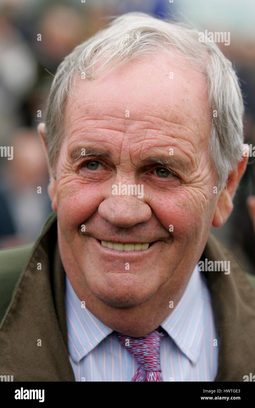 RICHARD HANNON corsa di cavalli TRAINER ROWLEY MILE NEWMARKET Corso Inghilterra 18 aprile 2006 Foto Stock
