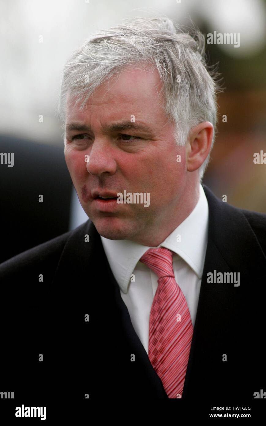 JEREMY NOSEDA corsa di cavalli TRAINER ROWLEY MILE NEWMARKET Corso Inghilterra 18 aprile 2006 Foto Stock