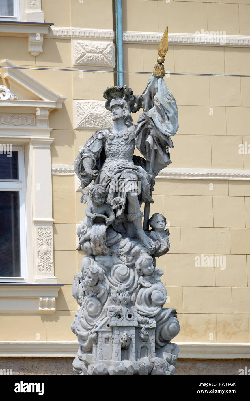 San Floriano statua sulla piazza centrale in Ptuj, città sul fiume Drava banche, inferiore Regione Stiria, Slovenia sulla luglio 02, Foto Stock