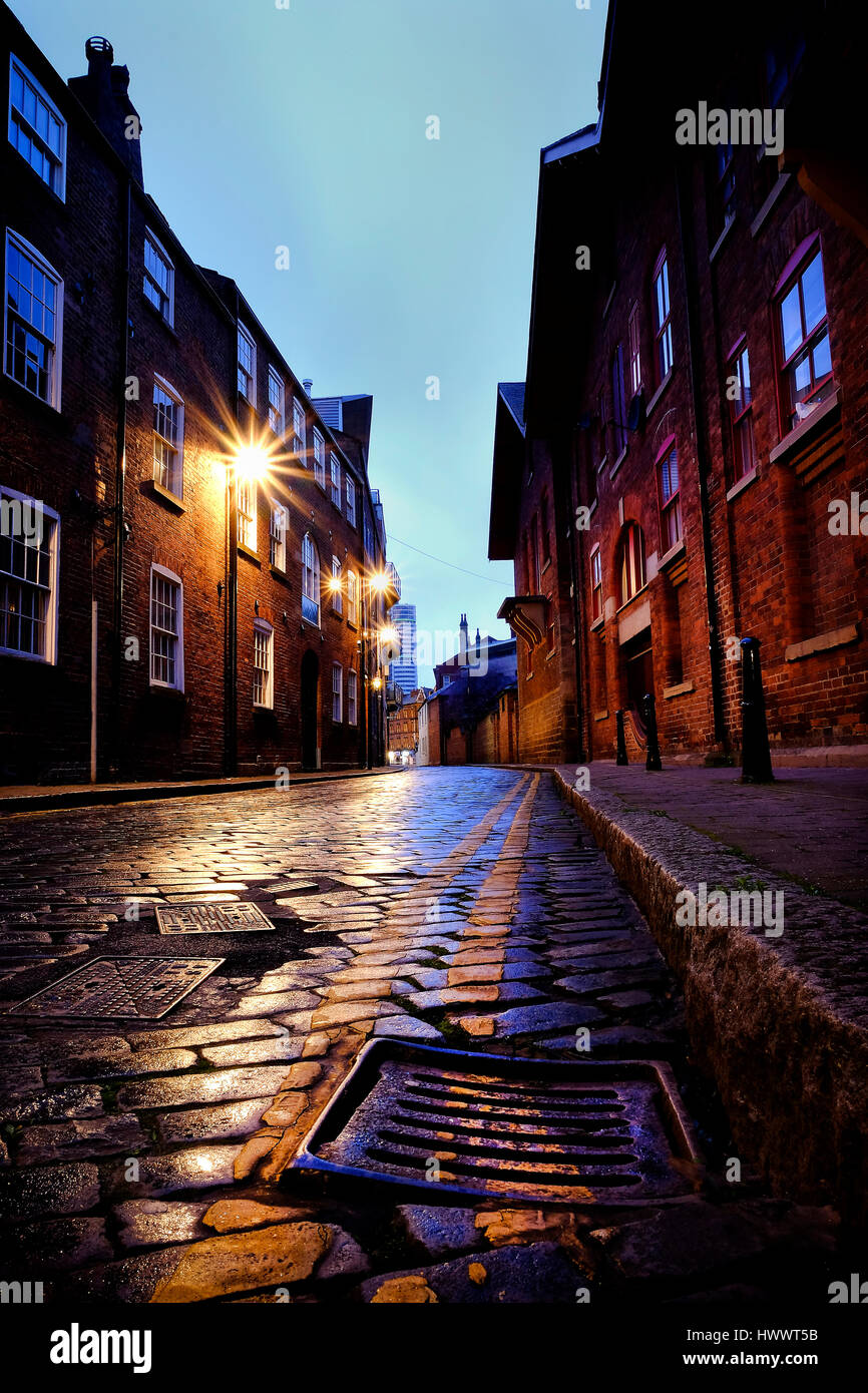 La mattina presto, Dock Street, Leeds, West Yorkshire, Foto Stock