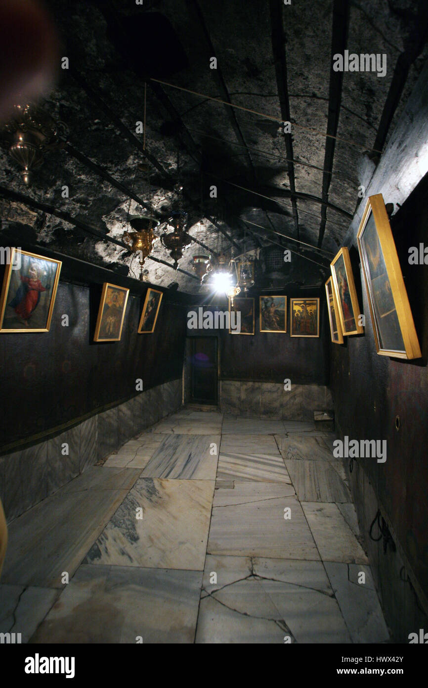 Grotta della Natività. La Basilica della Natività è uno di Betlemme le maggiori attrazioni turistiche della città di Betlemme, Israele Foto Stock