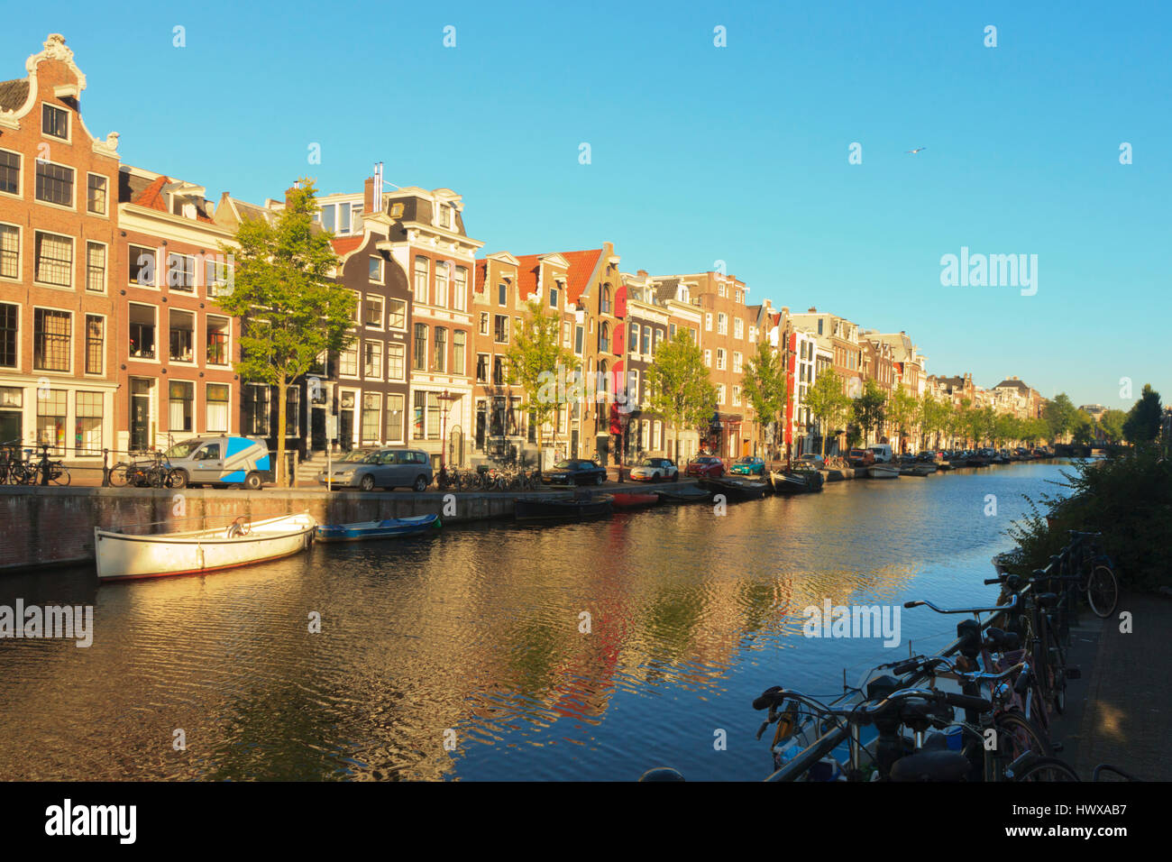 Vista sul canale della Prinsengracht, nel centro di Amsterdam, Olanda Foto Stock
