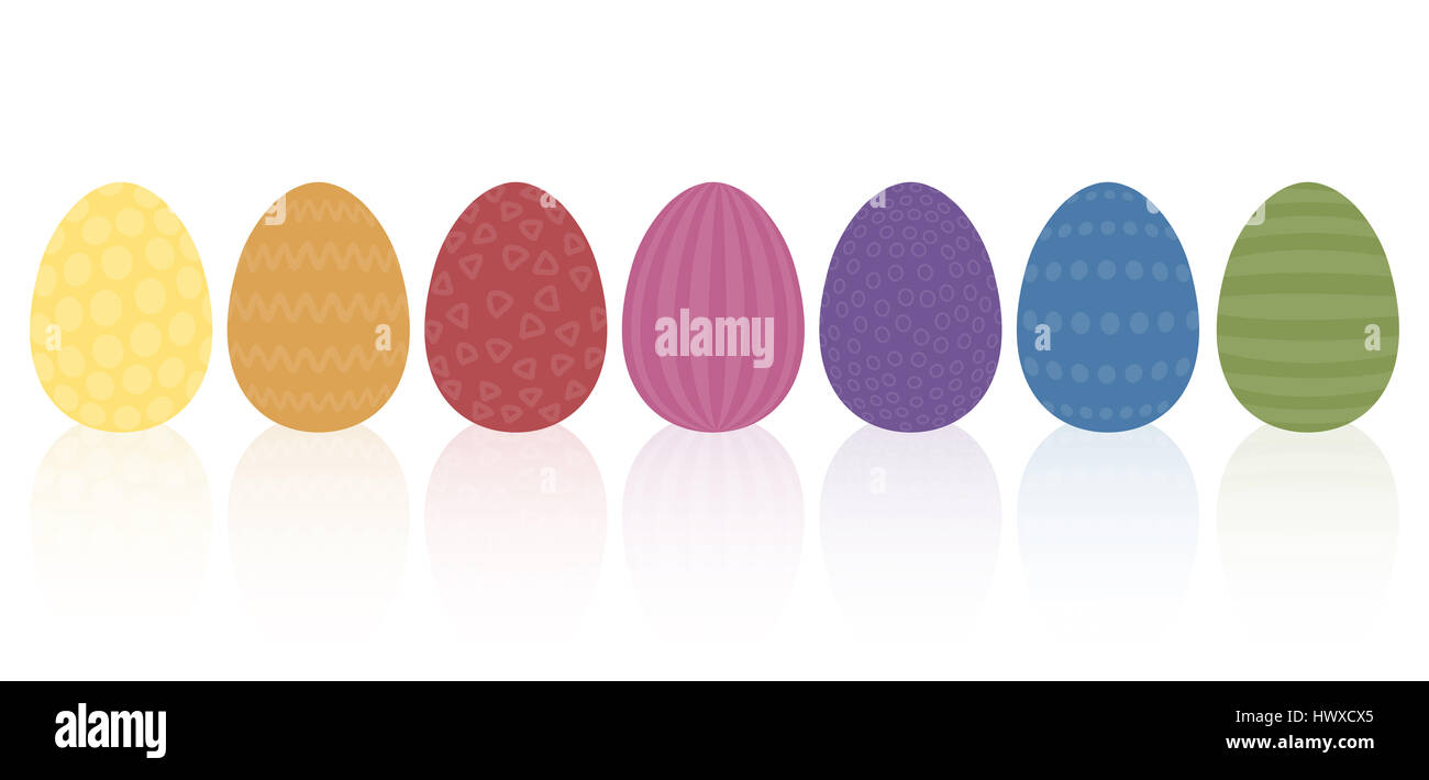 Vintage uova di pasqua - discreto tenui colori terreni e diversi in vecchio stile di schemi semplici. Immagine su sfondo bianco. Foto Stock