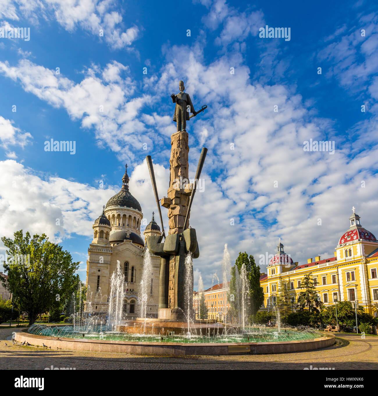 Statua di Stephen Bocskay e Cattedrale di Cluj-Napoca, Romania Foto Stock