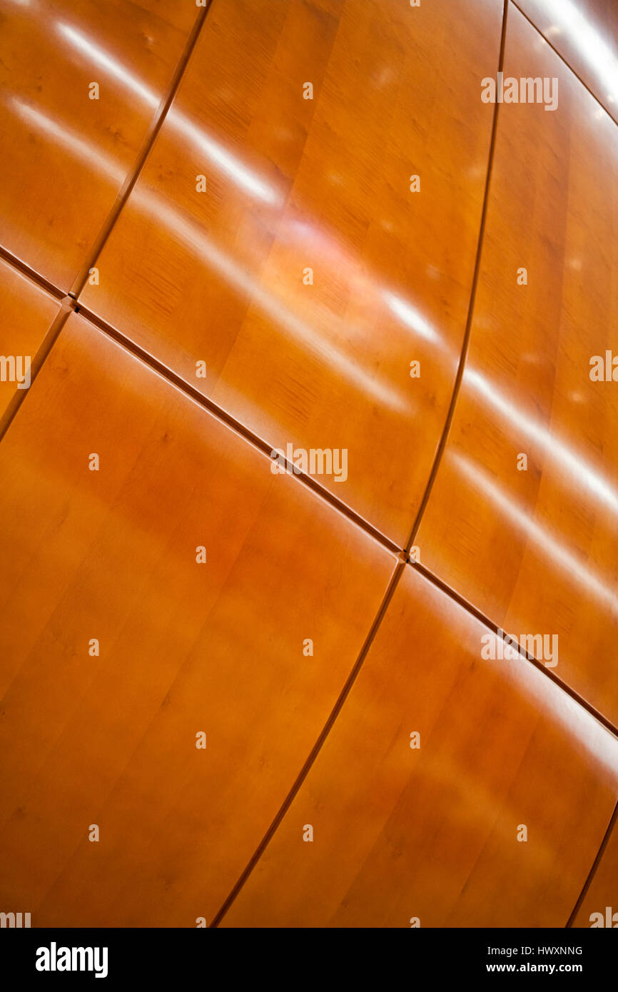 Il Copenhagen Opera House è il teatro lirico nazionale di Danimarca e situato presso il porto di fronte all'isola di Holmen in Copenhagen. L'edificio Foto Stock