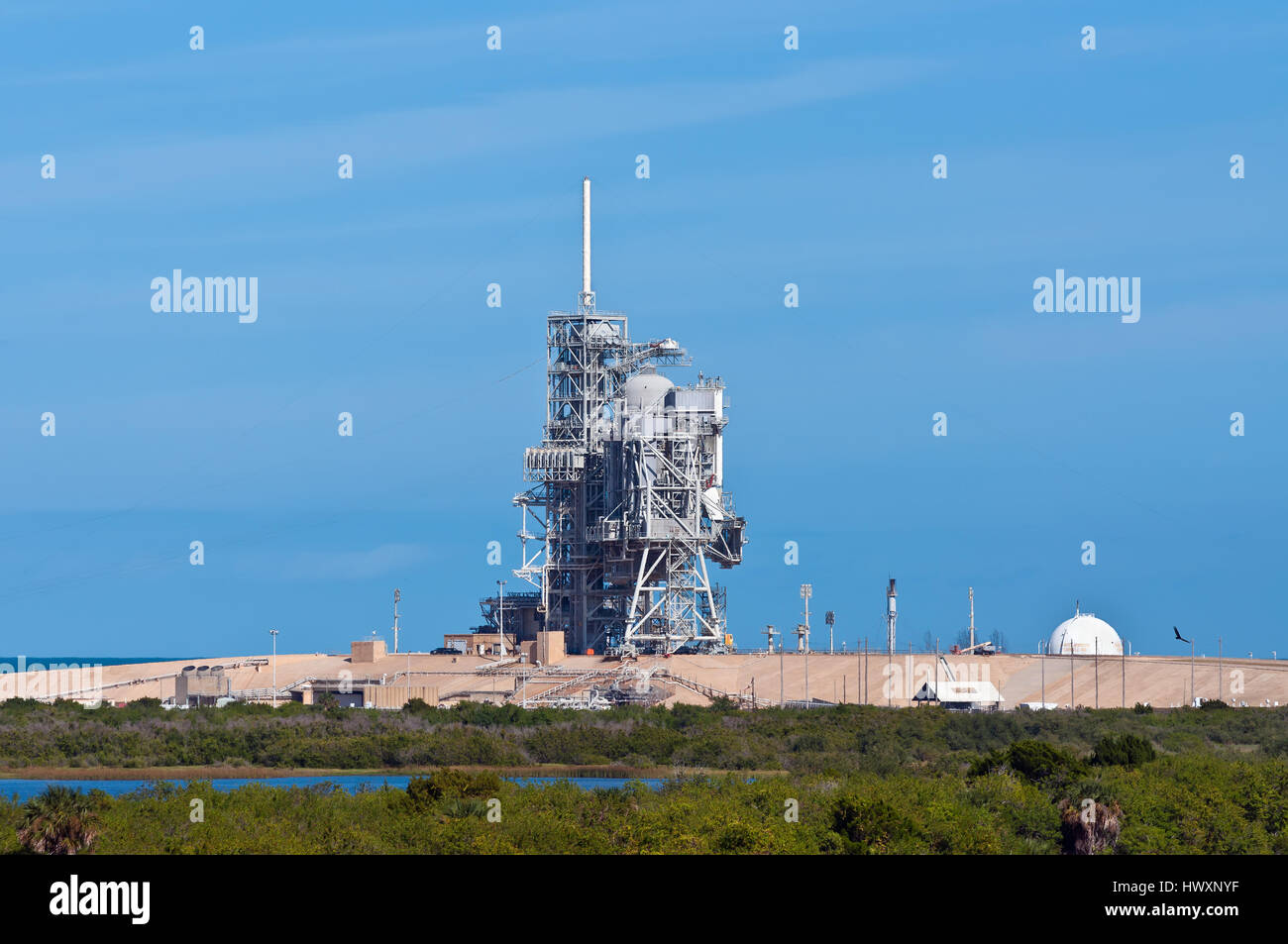 Titusville, Cape Canaveral, in Florida, Stati Uniti d'America - 22 Novembre 2011: NASA Space Shuttle Launch Center - la piattaforma di lancio dove l'ultima navetta spaziale andrà Foto Stock