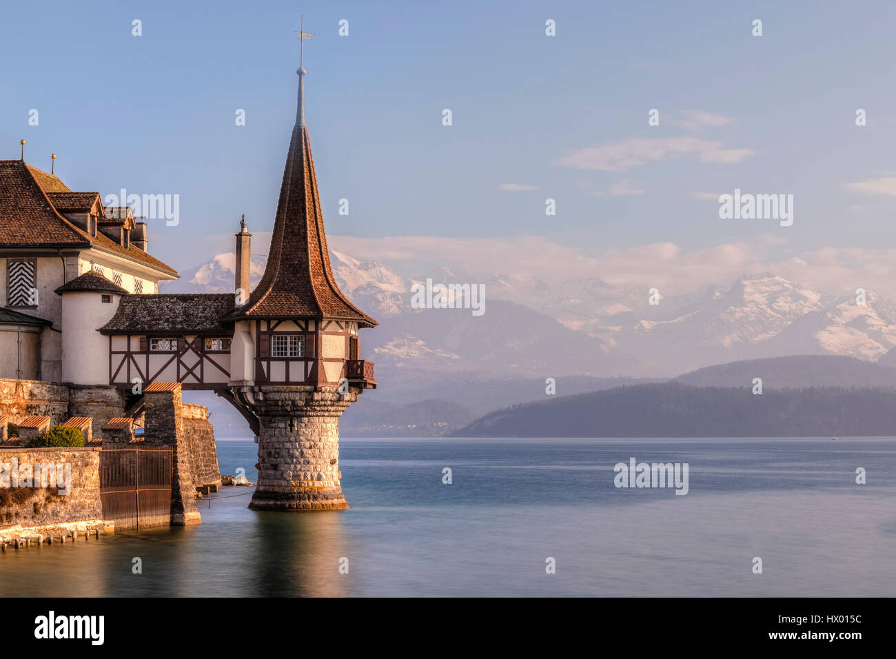 Schloss Oberhofen, Thunersee, Berner Oberland, Berna, Svizzera, Europa Foto Stock