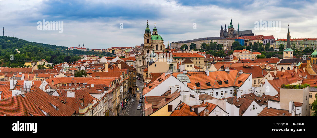 Panorama di Praga dello skyline della città, Praga, Repubblica Ceca Foto Stock