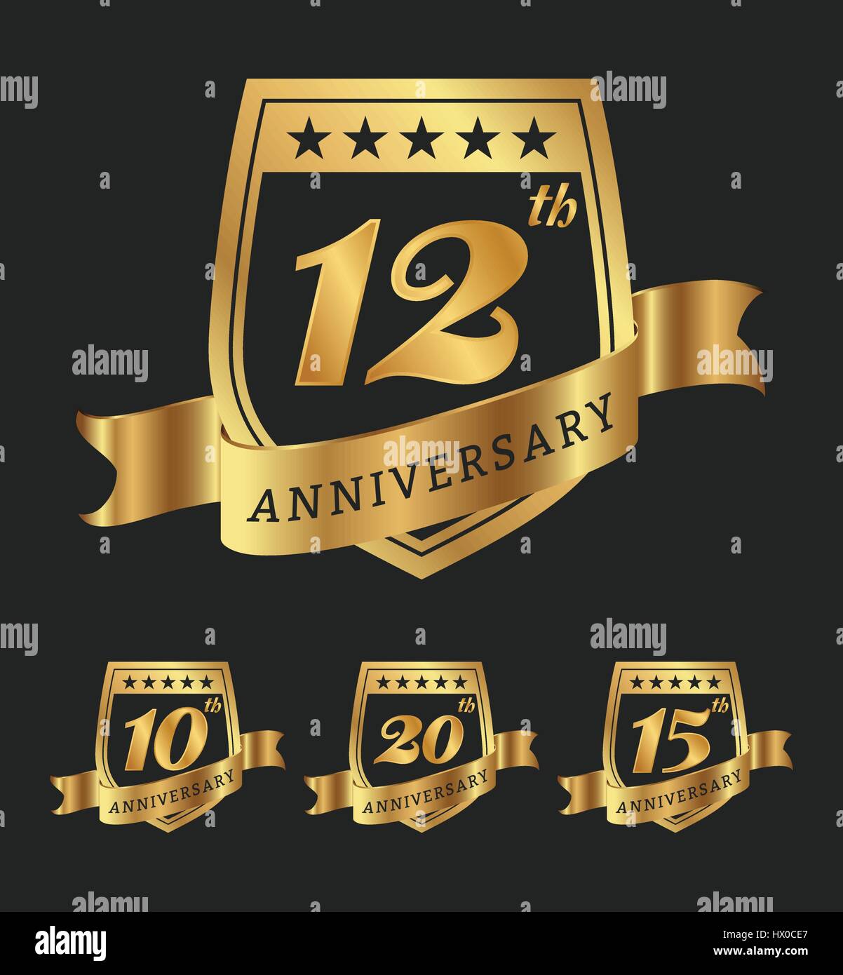 Golden Anniversary badge design etichette. Illustrazione Vettoriale Illustrazione Vettoriale