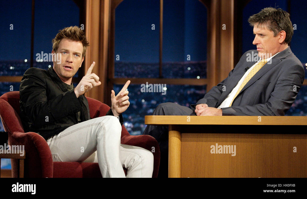 Attore Ewan McGregor, sinistra, con host Craig Ferguson durante un segmento di "Late Late Show con Craig Ferguson' alla televisione CBS City il 16 aprile 2008 a Los Angeles, California. Foto di Francesco Specker Foto Stock