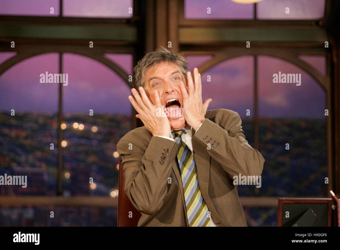 Host Craig Ferguson durante un segmento di "Late Late Show con Craig Ferguson' alla televisione CBS città su ottobre 31, 2007 a Los Angeles, California. Photo credit: Francesco Specker Foto Stock