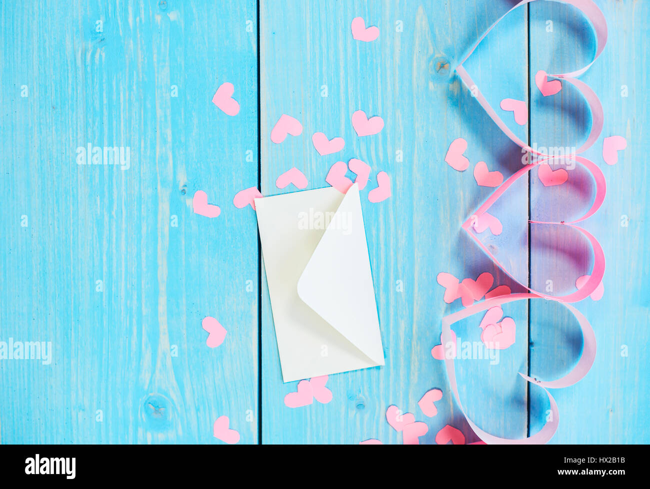 Il messaggio di amore all'interno della carta di San Valentino Foto Stock