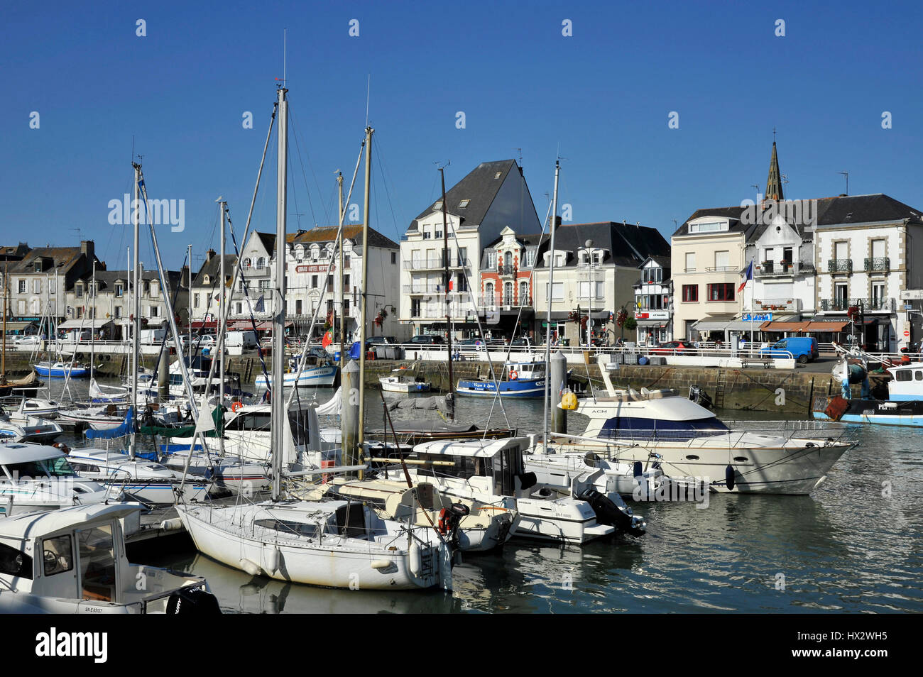 Le Pouliguen (costa occidentale della Francia): la marina Foto Stock