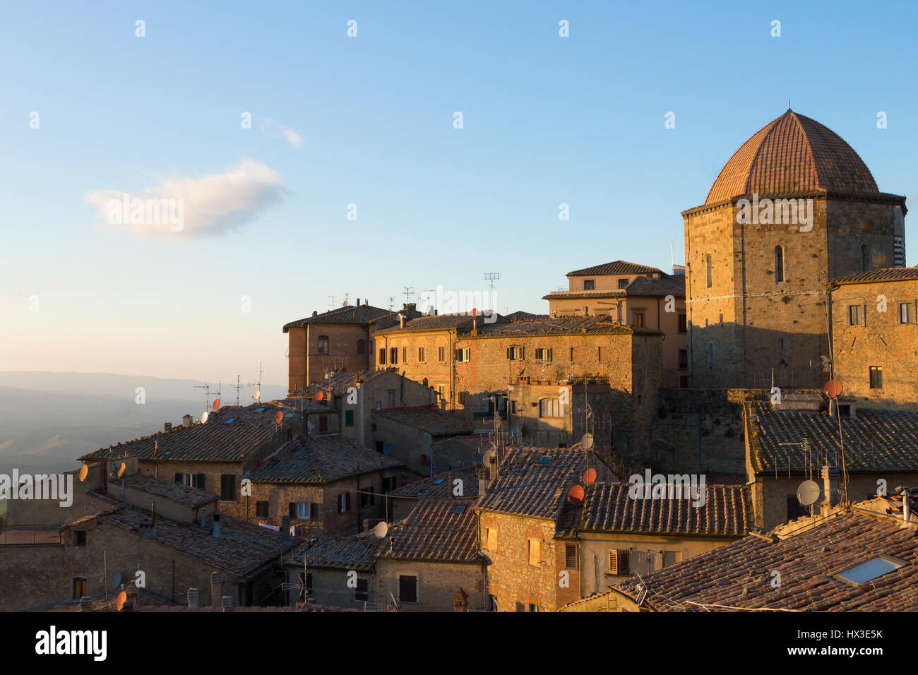 Volterra città paesaggio, Toscana, Italia. Città storico. Punto di riferimento italiano. Foto Stock