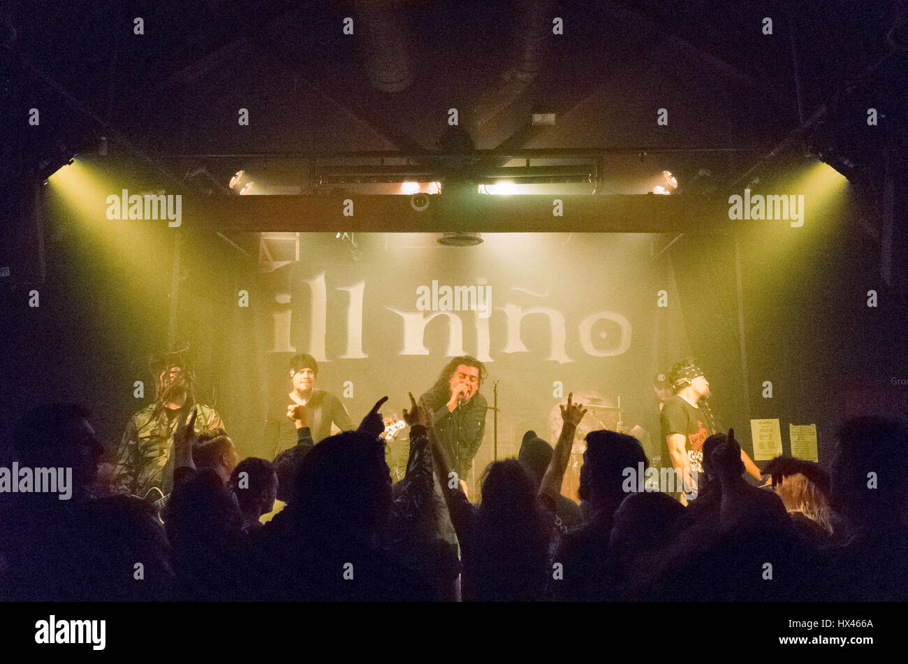 Il Lungomare di Norwich. England Regno Unito. Il 23 marzo 2017. Un American heavy metal band Ill Niño rivestimento padiglione un concerto presso il lungomare molto ad un pubblico ricettivo sul loro "15 anni di Rivoluzione' tour. Foto Stock