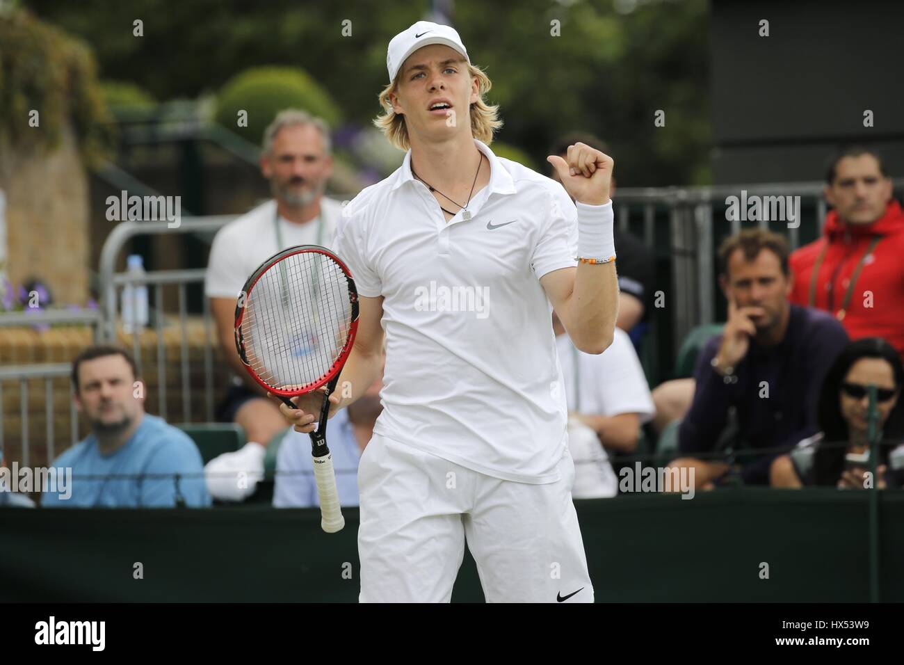 DENIS SHAPOVALOV CANADA CANADA All England Tennis Club Wimbledon Londra Inghilterra 05 Luglio 2016 Foto Stock