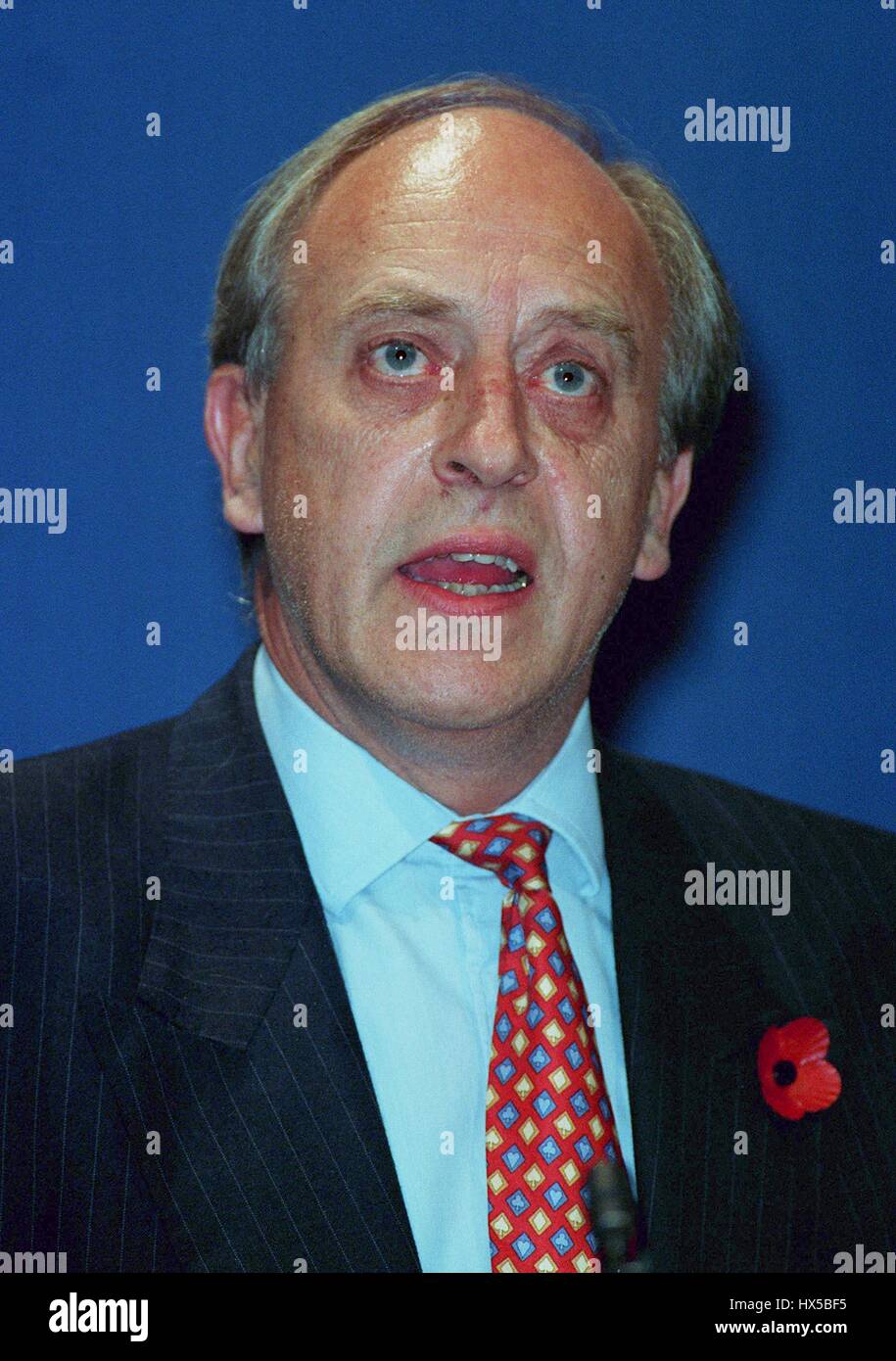 MARTIN LAING CBE Presidente JOHN LAING PLC 16 Novembre 1994 Foto Stock