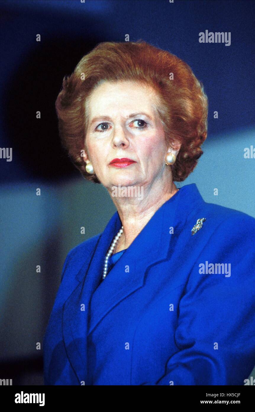 Margaret Thatcher Primo Ministro SCALE 10x8 PHOTO 