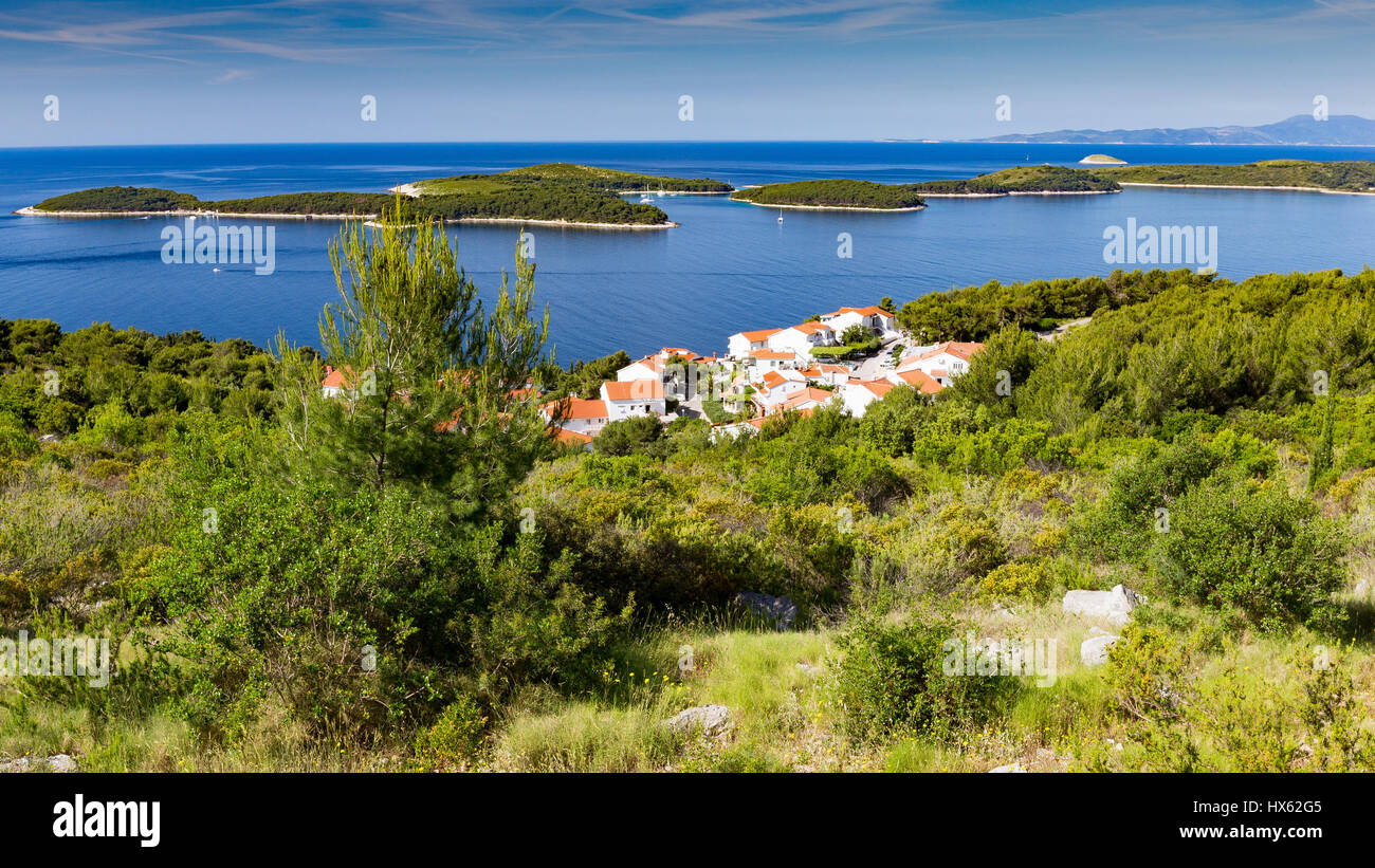 Isola Hvar, isole Pakleni. Croazia. Mare Adriatico. Croazia. Vegetazione mediterranea. Europa. Foto Stock