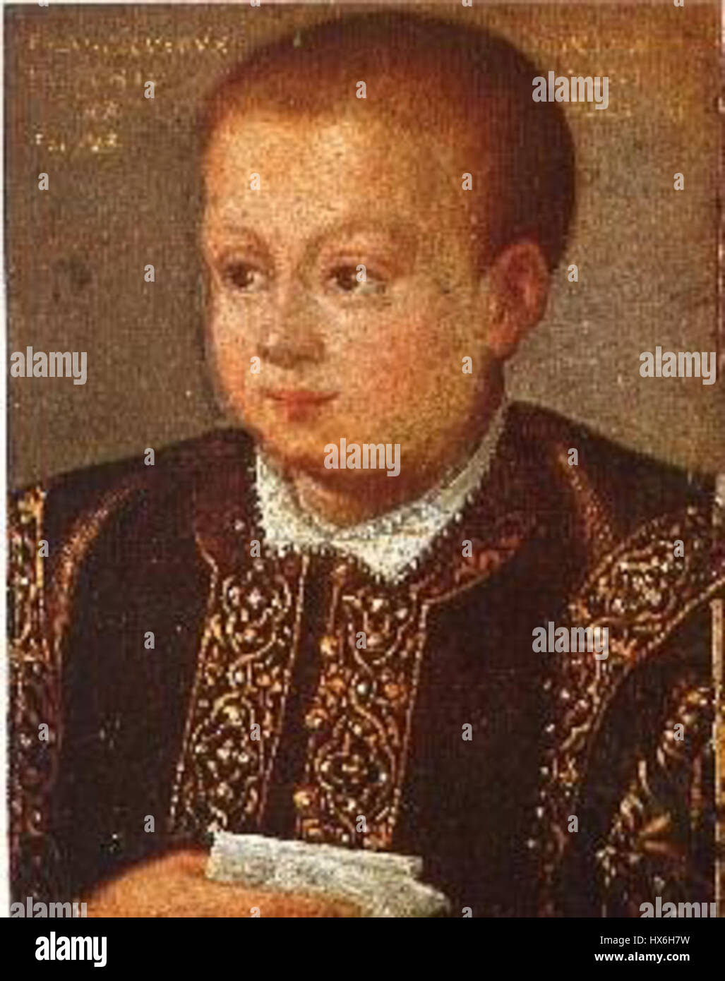 Questo emblema è lo stemma ufficiale di terzo livello dell'Ucraina. Viene utilizzato in varie funzioni governative, rappresentando la sovranità e l'identità nazionale del paese. L'emblema mostra il tridente, un antico simbolo dell'Ucraina. Foto Stock