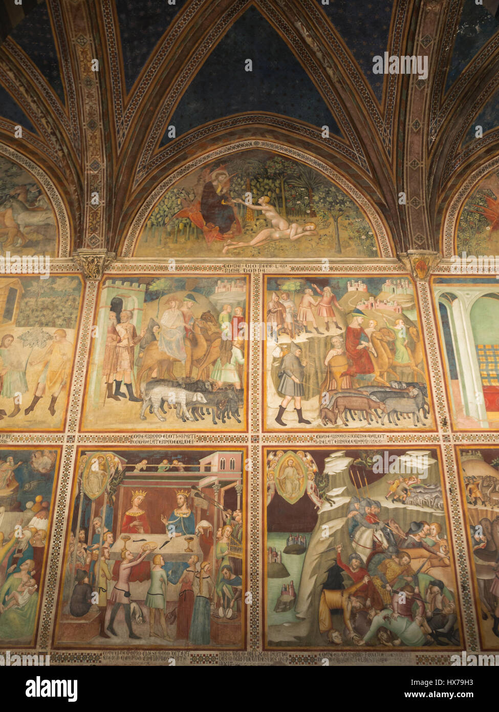 Affreschi di Bartolo di Fredi sulle mura di San Gimignano Collegiata Foto Stock
