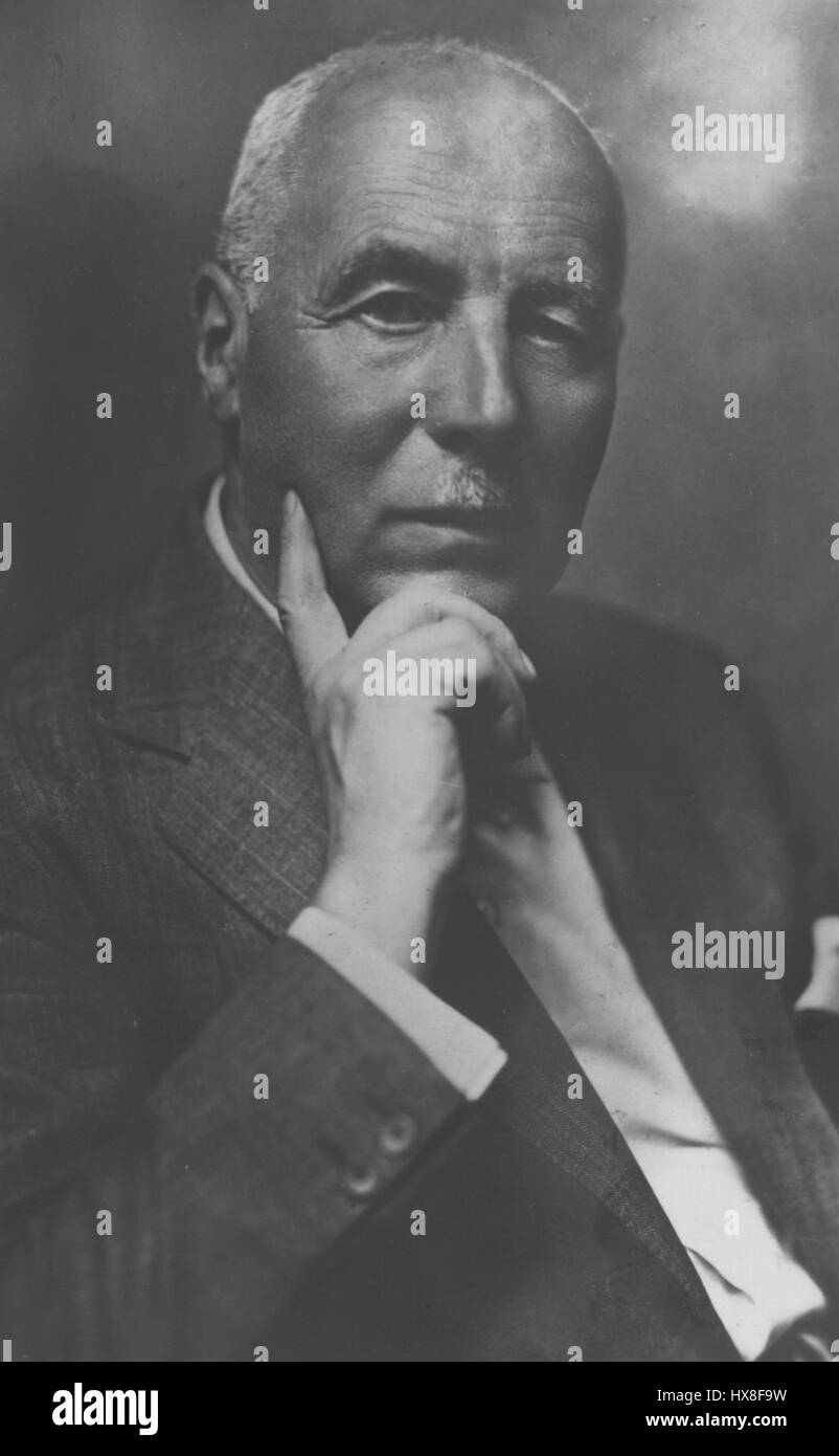 Von Boehmer Bruno, un artista tedesco, ha creato questo lavoro nel 1941, riflettendo l'influenza delle esperienze belliche sull'arte. Il pezzo può rappresentare temi di lotta, resilienza o commento sociale relativi al contesto della seconda guerra mondiale in Europa. Foto Stock