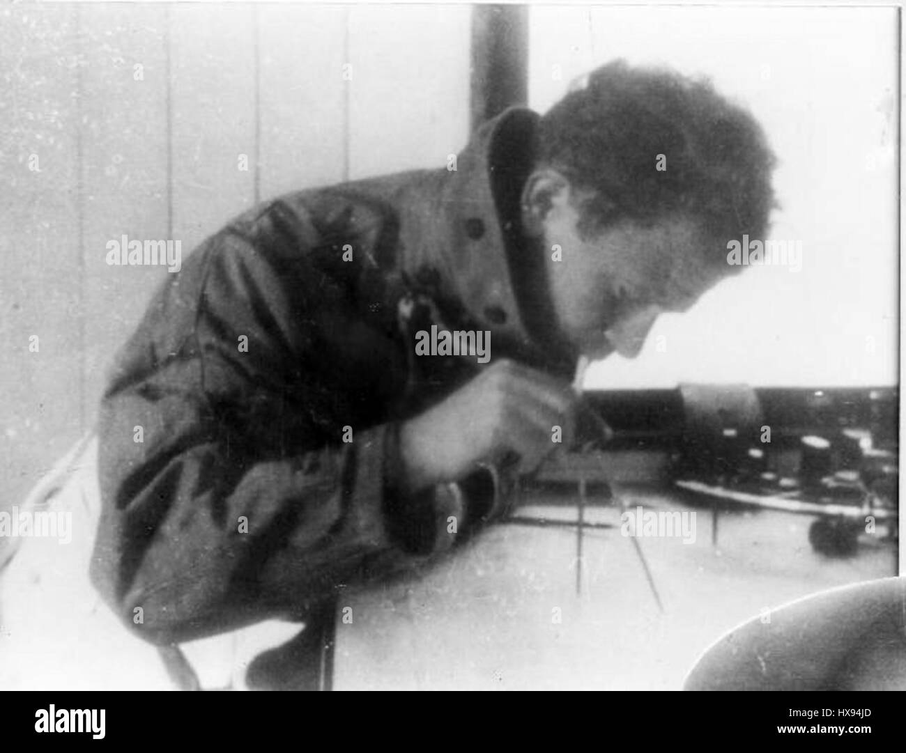 Questo titolo si riferisce a una frase relativa alla struttura completa della frase nella grammatica araba. L'argomento è incentrato su come le frasi sono costruite in lingua araba, fornendo linee guida ed esempi per un uso grammaticale corretto. Foto Stock