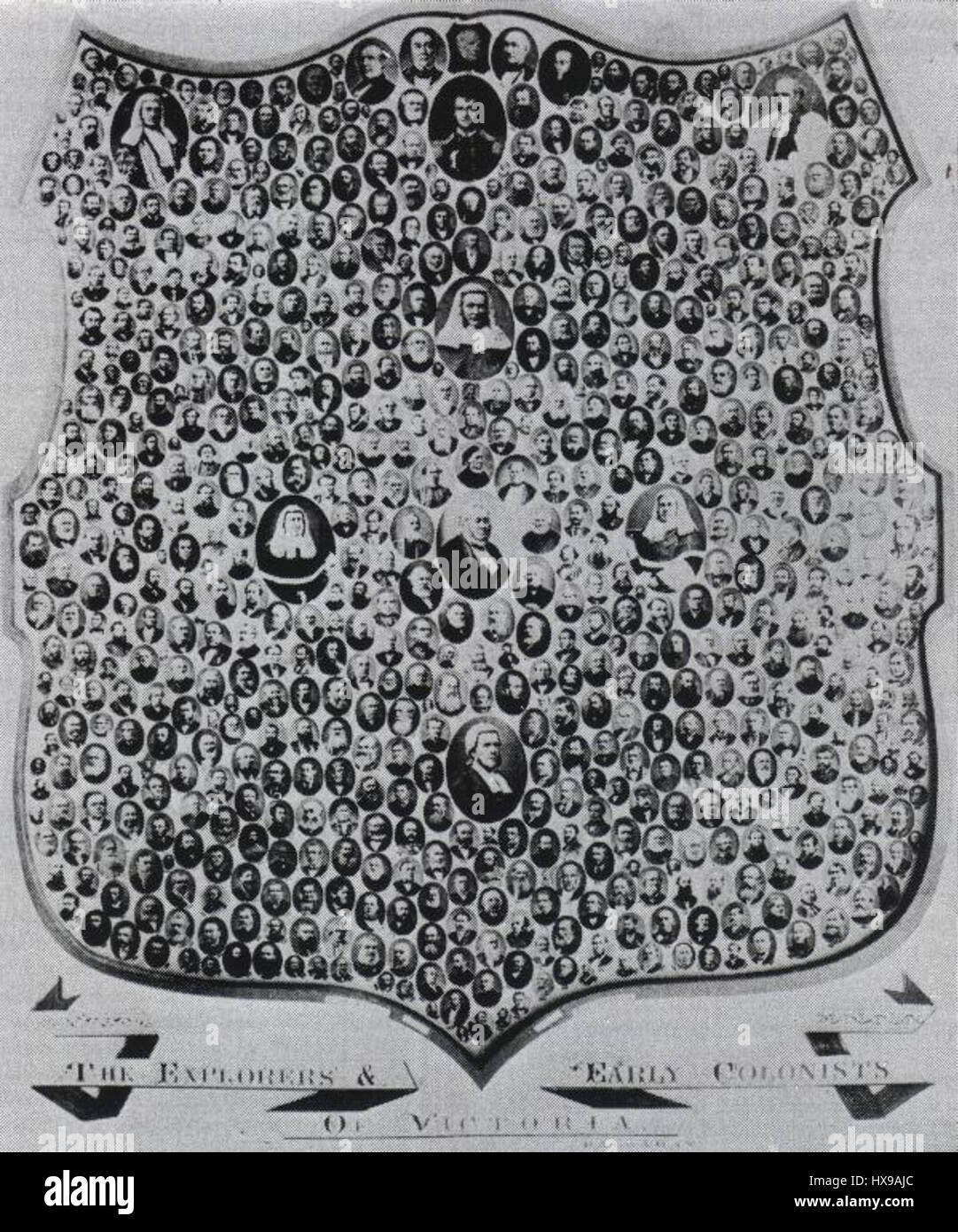 Thomas Foster Chuck è noto per la creazione di mosaici fotografici, in cui le immagini sono composte da molte piccole fotografie disposte per creare un'immagine più grande e unificata. Il suo lavoro si concentra su questa tecnica innovativa nell'arte moderna. Foto Stock