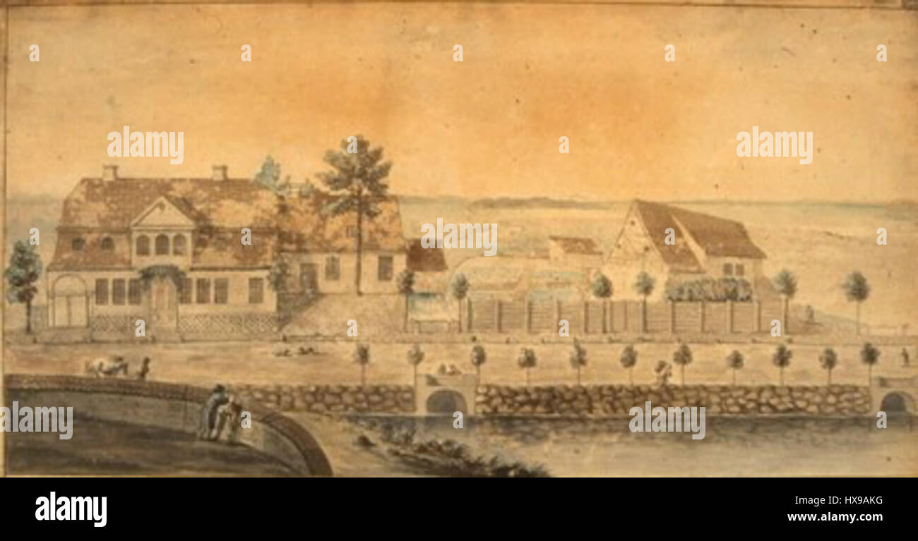 Il Lyngby MC3B8lle del 1792 è un manufatto notevole, probabilmente un pezzo di porcellana o un oggetto decorativo associato all'artigianato danese della fine del XVIII secolo, che rappresenta il raffinato stile artistico dell'epoca. Foto Stock Il Lyngby MC3B8lle del 1792 è un manufatto notevole, probabilmente un pezzo di porcellana o un oggetto decorativo associato all'artigianato danese della fine del XVIII secolo, che rappresenta il raffinato stile artistico dell'epoca. Foto Stock