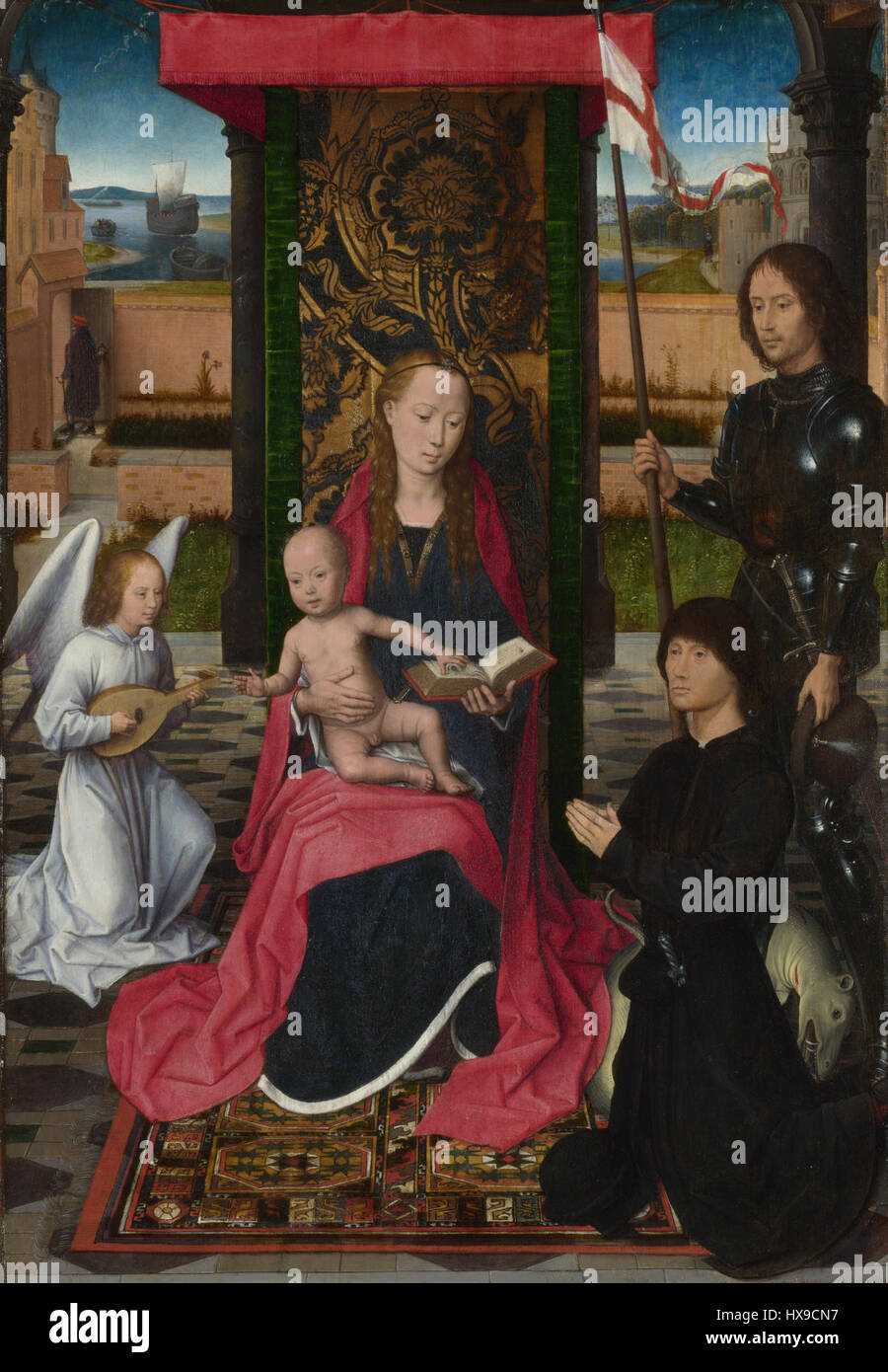 Questa opera raffigura tipicamente la Vergine Maria con il Cristo bambino e un angelo. È comune nell'iconografia cristiana, simboleggia la purezza, la maternità e la presenza divina. Foto Stock