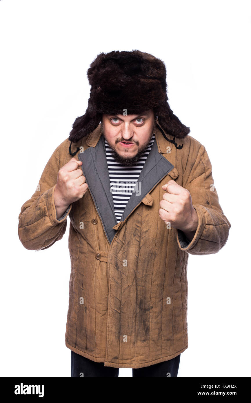 Uomo russo cerca arrabbiato. Ritratto in studio isolato su sfondo bianco Foto Stock