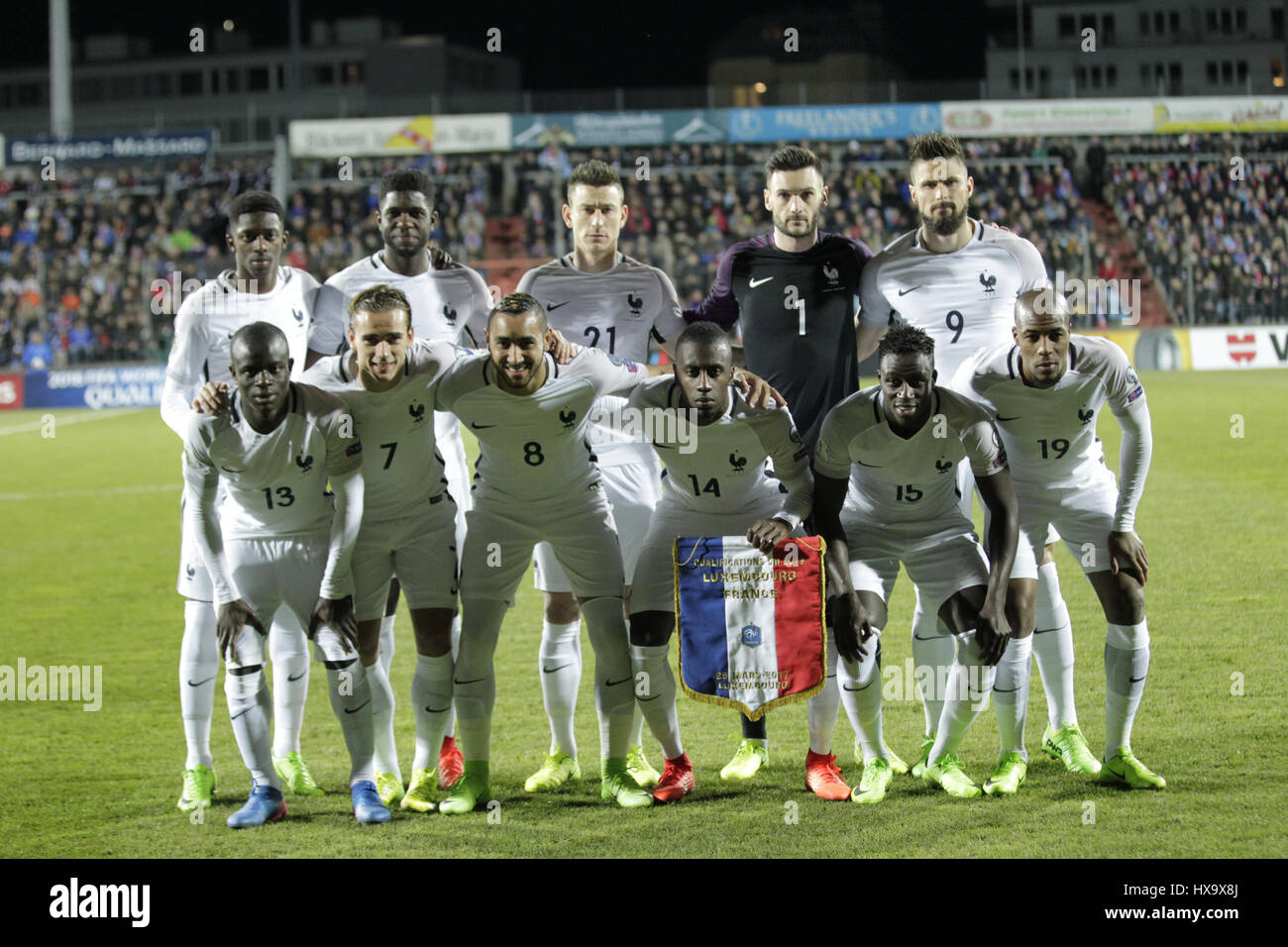 Stade Sima Barthel, Città Luxemburg, Lussemburgo; World Cup 2018 qualifica calcio, Lussemburgo contro la Francia; Team, Francia. 25 Mar, 2017. Credito: Laurent Lairys/Agence Locevaphotos/Alamy Live News Foto Stock